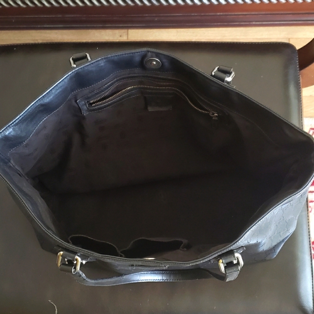 VGUC Authentic GUCCI bag - Picture 4 of 13